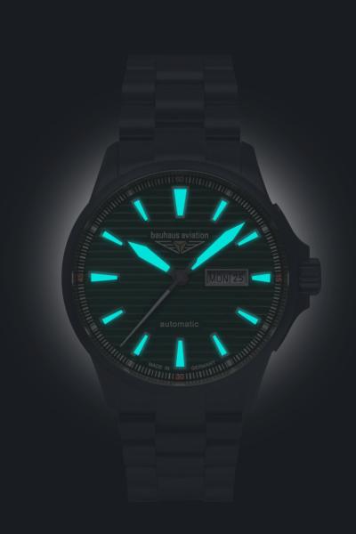 Bauhaus Aviation Herrenuhr Automatik mit Day Date und Metallband